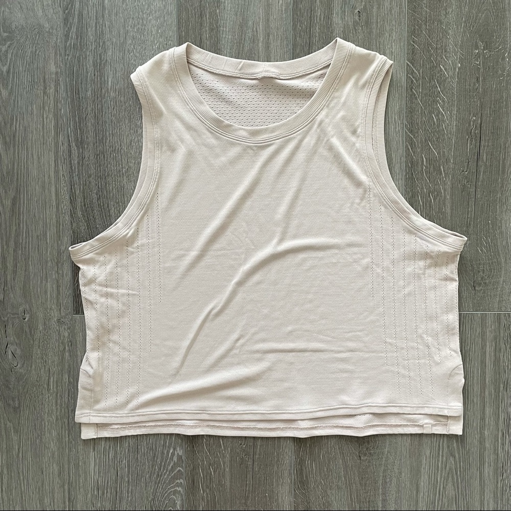 lululemon train to be tank